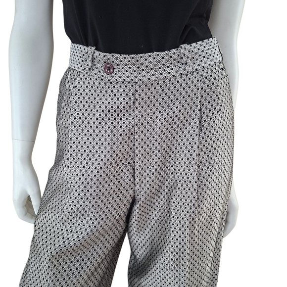 Vintage Scenario Women's Wool metallic Silver and black geometric pattern pants - Picture 7 of 16